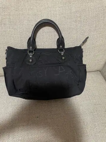 이삭 핸드백