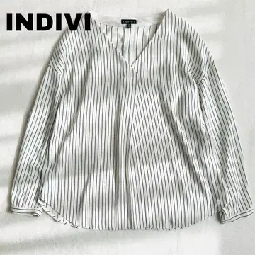 새상품급 INDIVI 스트라이프 V넥 쉬폰 블라우스 턱 루즈핏