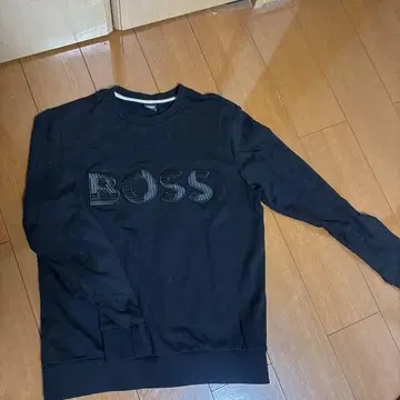 HUGO BOSS 휴고보스 맨투맨 블랙