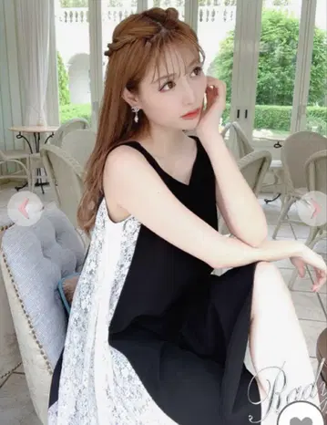 Rady 사이드 레이스 원피스 블랙