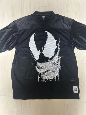 MARVEL HUF XL 블랙 티셔츠