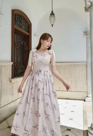herlipto Sunflower-Printed Midi Dress
