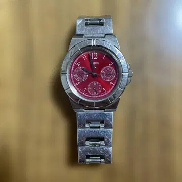 SEIKO 아날로그 쿼츠 손목시계 레드
