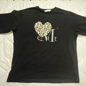 mucent 무센트 T셔츠