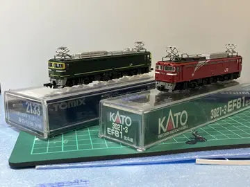 TOMIX 트와일라이트 색상 과 KATO 북두성 색상 2량 세트 (정크)