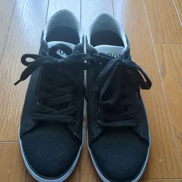 Polo 블랙 스니커즈 26.5cm
