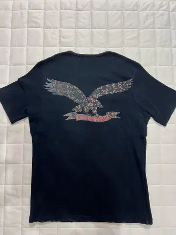 roar 반팔 티셔츠 M 사이즈