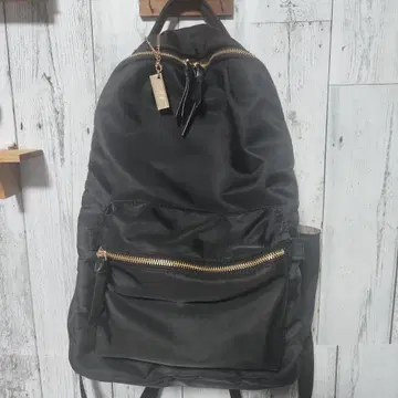 a.v.v 경량 나일론 백팩