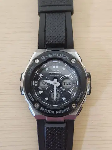 CASIO 카시오 G-SHOCK GST-W300-1AJF