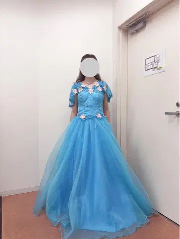 스카이블루 플라워 자수 드레스
