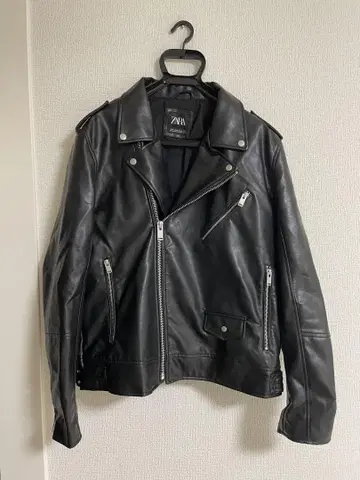 ZARA 블랙 가죽 라이더 자켓