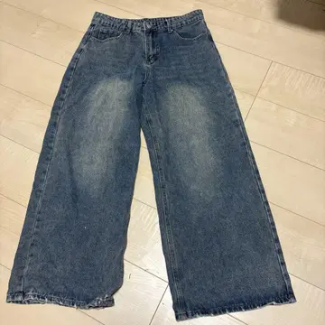 HYKE DENIM WIDE LEG JEANS 하이크의 와이드 데님 팬츠