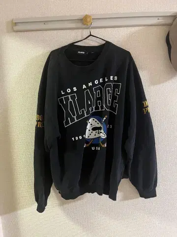 XLARGE 블랙 맨투맨 XL