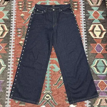 AFB SUPER BAGGY STUDDED PANTS