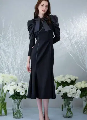 Riu Crossed lines ponte dress