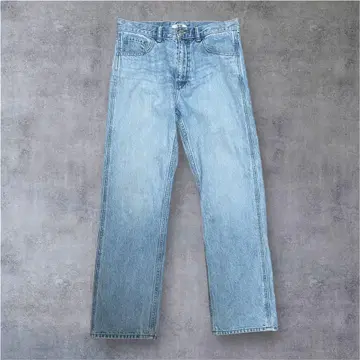 UNIQLO 스트레이트 데님 페이드