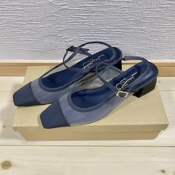 [ 미사용 새상품 ] 루탈론 스퀘어 튤 슬링 백 23cm