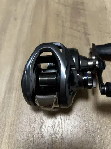 베이트릴 SHIMANO 22 SLX DC XT 70HG