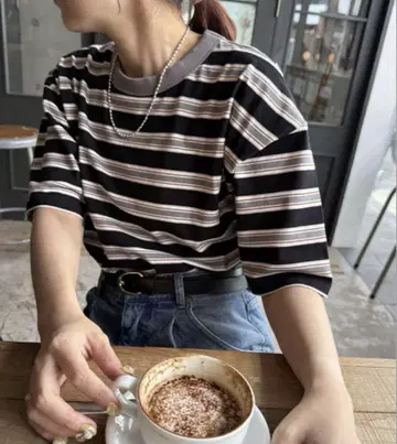 디스코트 모듬 랜덤 보더 드로스트 T셔츠 블랙 프리 사이즈