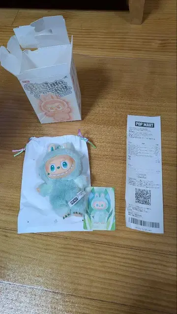 POP MART CRYBABY Crying For Love 봉제 인형