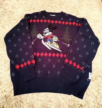 Disney 미키 스키 니트 스웨터