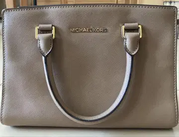 MICHAEL KORS 베이지 핸드백