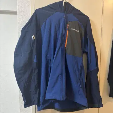 로슈 후드티