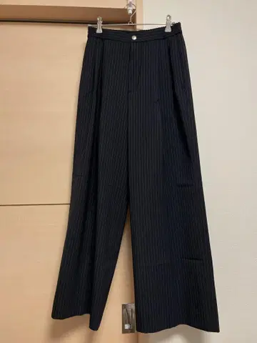 UNITED ARROWS 네이비 스트라이프 와이드 팬츠 M