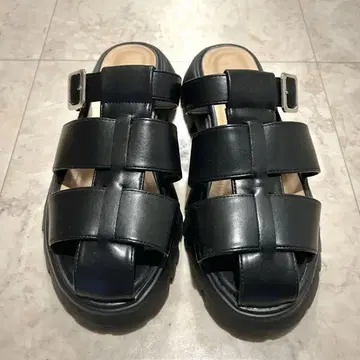 [ 새상품급 ] BEAMS HEART 블랙 구르카 샌들 L 사이즈