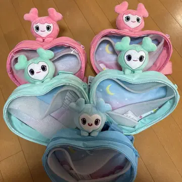 TWICE LOVELYS 삐요큥 바디백 gigo