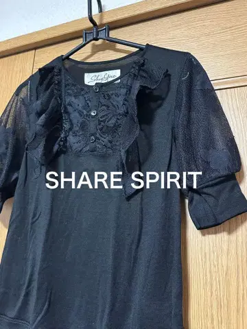SHARE SPIRIT / 레이스 티셔츠