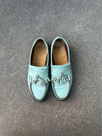 닥터마틴 태슬 로퍼 스카이블루