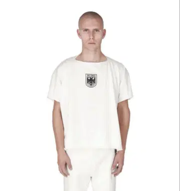 YZY GOSHA VULTURES SHORTSLEEVE size 2