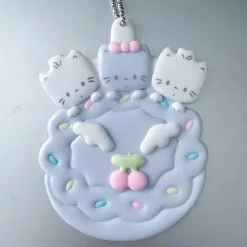 메르헨 공방 이름 홀더 냐니뉴니에뇽 이세탄 한정 산리오