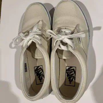 VANS 화이트 스니커즈