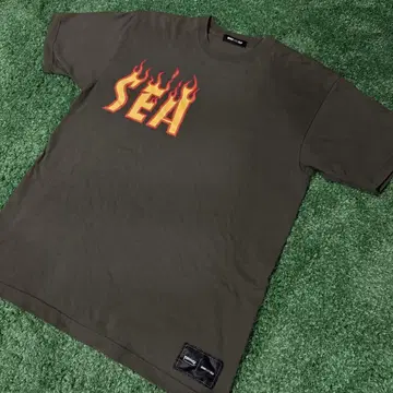 WIND AND SEA x THRASHER 반팔 티셔츠