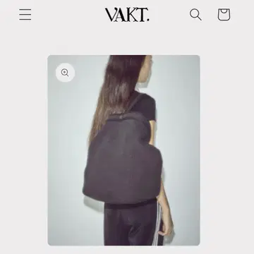 VAKT. SHOULDER / 블랙 숄더백