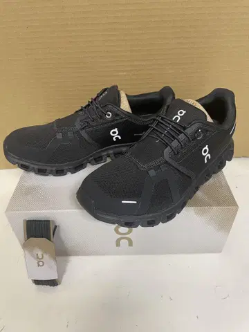 On Cloud 6 온 클라우드 6 블랙 블랙 27cm
