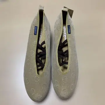 KISSA SPORT 키사스포츠 펌프스 24.5cm