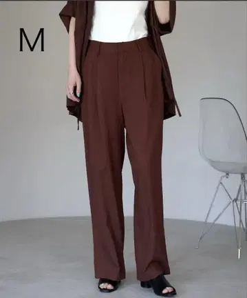 봉주르 사간 브라운 팬츠 프레 린넨 미사용 택 포함 M