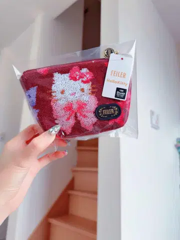 라스트 1점 택 포함 새상품 페이러 x 헬로키티 리본 파우치