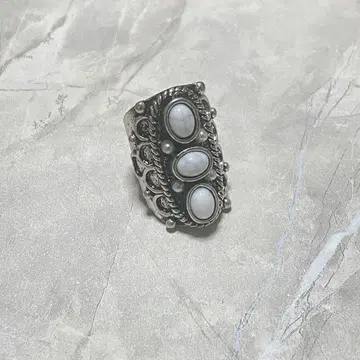 하우라이트 빈티지 실버 반지 펄 오벌 스톤 조각 화이트
