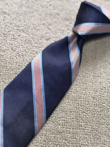 BROOKS BROTHERS 레지멘탈 넥타이 미국제