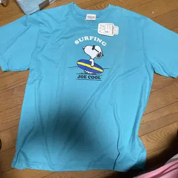 PEANUTS 스누피 서핑 T셔츠