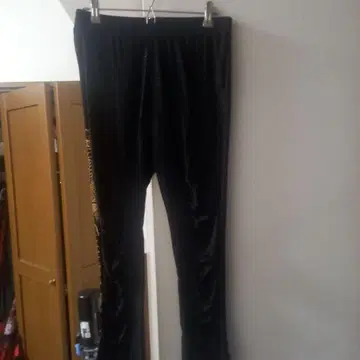 벨벳 드래곤 자수 레깅스