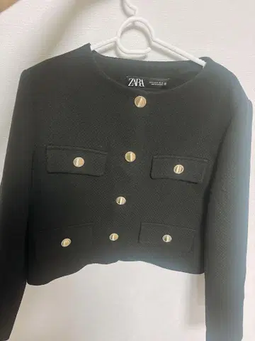 ZARA 블랙 노카라 자켓
