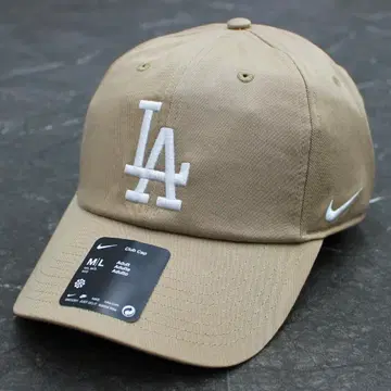 해외 모델 NIKE LA 캡 나이키 다저스 캡 베이지 계열