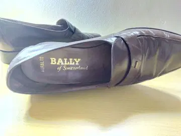 BALLY 브라운 가죽 로퍼