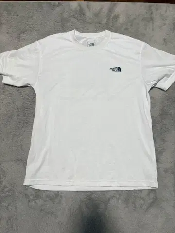 THE NORTH FACE 화이트 셔츠