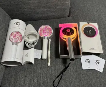 TWICE 응원봉 2개 묶음 판매